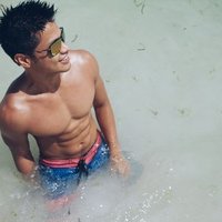 Vin Abrenica(@VinAbrenica) 's Twitter Profileg