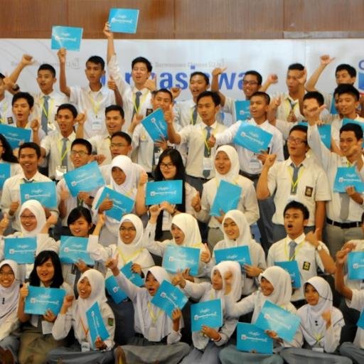 Informasi paling aktual di ajang final Darmasiswa Chevron Riau 2016.   65 siswa siswi se-Riau akan berlaga utk mendapatkan beasiswa Chevron.