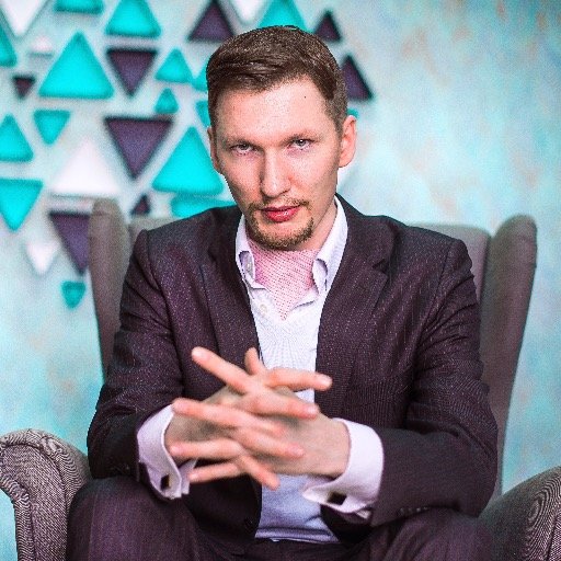 Product management & marketing consultant, Management consultant, Data analyst, computer scientist, traveler and just a thinking guy...