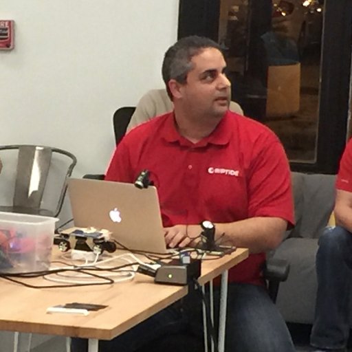 IoT, Mobile & cloud architect. Entrepreneur, software developer, creative, tech evangelist, Electronic Engineer. https://t.co/nDttpXW9SS