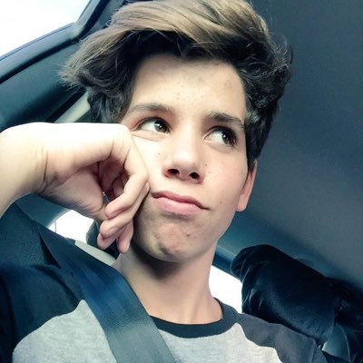 Sulivanrpgcmp's profile picture. Jsuis en vacance @rpgcmp