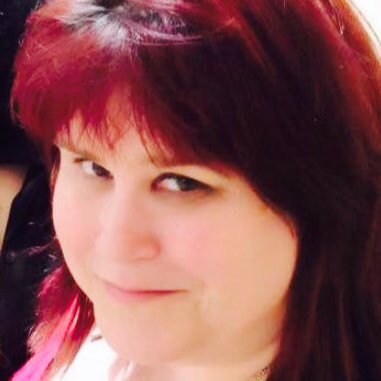 RoseRedTarot's profile picture. Reader, Lover of Roses, and believer in Fortune Creation! Co-Host of @Tarot_Visions Podcast