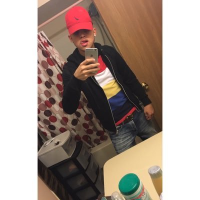 ovoogloo's profile picture. 