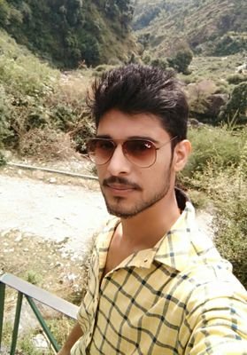 lovebhatia93's profile picture.