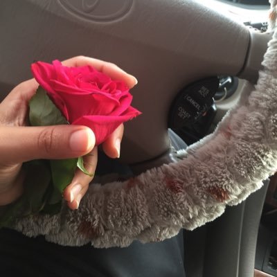 الوفآ : فطره تجيّ بـ طبع آلأنسان مآهيّ على قد آلعطا لو عطينا ! anst:AL.kindih