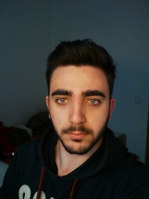 sbazingar's profile picture. Programmer, tech addict and digital content engineering student at U-TAD