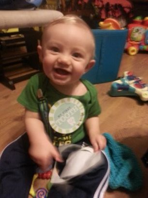 charity9900's profile picture. 