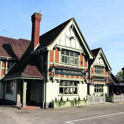 Moonrakers Bar & Grill, your newest place to Dine, Wine and have a Great time in Nursteed Road Devizes