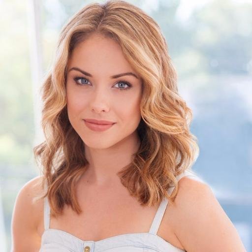 StephBennettBR's profile picture. Sua primeira, maior, melhor e mais completa fonte de informações no Brasil sobre a atriz Stephanie Bennett.