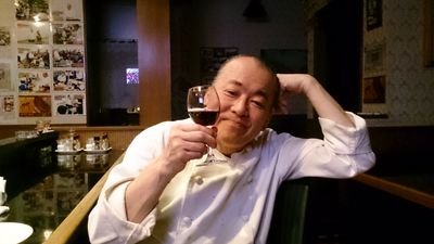 福井の大野市で小さなビストロを経営しています。料理を作る事が大好きです。