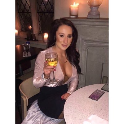 Hayley_Munro's profile picture. *Some day we will find what we are looking for. Or maybe we won't. Maybe we will find something much greater then that... ✈️