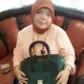 CantikSabar's profile picture. DIJUAL rumah dgn luas 456 m2,lebar 9,5 panjang 50 m2,alamat jalan karya utama nomor 29,harga 750 jt nego,surat SHM,pinggir jalan aspal dekat sma negeri 2 medan,