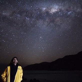 dearsaras's profile picture. 