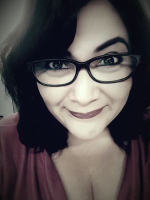 Mom of tweens, 👧👦🤷‍♀️
Photo journaling.📸 👩‍💻
Prayer Warrior 🙏💪
Coffee Snob. ☕
Why do you smell like that?‼️ 🤢 - Every Tween Mom