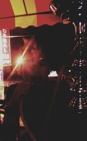 rerenboy's profile picture. 