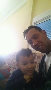 charouit1's profile picture. 