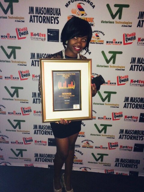 Vocalist/Perfomer/Songwritter 
    
  Email:leenahdavocalist@gmail.com
 
 
 The Award Winner of the Best House Song in Mpumalanga Sunshine Media Awards