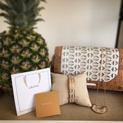 InStyle with Stella & Dot ~ Shop, Book A Trunk Show or Start a New Career. The possibilities are endless! Fashionable Jewellery and Accessories! #stellainstyle