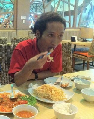 RacuntSyaba's profile picture. Song Single Hatiku Sakit @dolbamedia