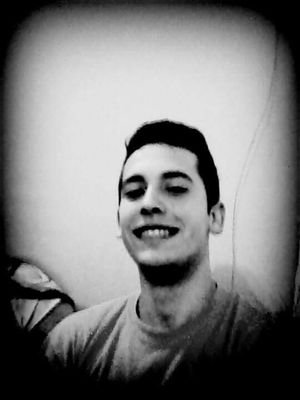 nicosequei's profile picture. 