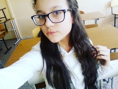 elvinakeklol345's profile picture. 