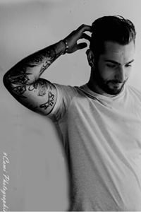 body piercer at dermagraphic narbonne and dermagraphic carcassonne ! Fb:kevin piercing dermagraphic Snap:kekecmn Insta : @KEVINDERMAGRAPHIC