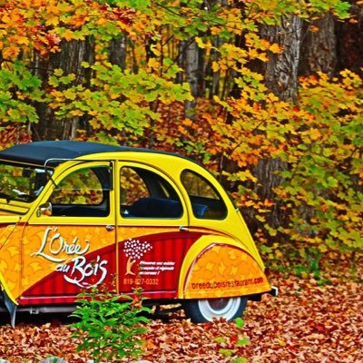 Restaurant de cuisine française et régionale situé à l'entrée du Parc de la Gatineau à Chelsea, Québec