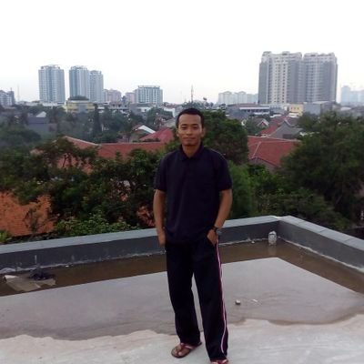 ilhamhernanda's profile picture. Pengembara di dunia fana