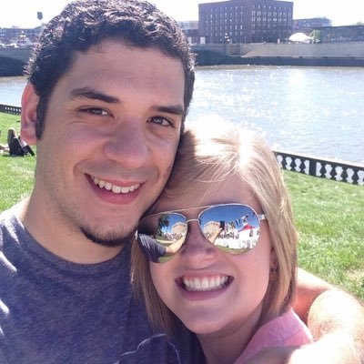 OhHiNic's profile picture. I don't tweet too much, you guys.