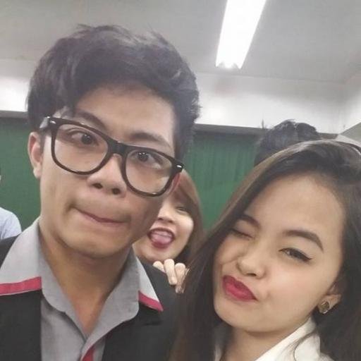 r_renz13's profile picture. 