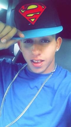 Facebook Bryan Figueroa 
intagram bryanfigueroa880
PHHHOTO Bryan Figueroa