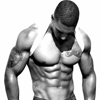 Charles14199275's profile picture. 