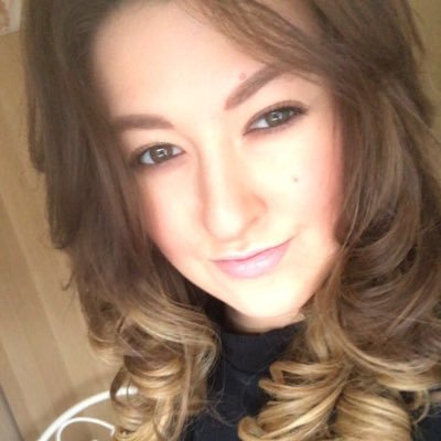 Emily77x's profile picture. 