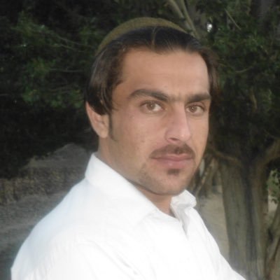 johnkhazan's profile picture. Johnsimma_khazan@icloud.com