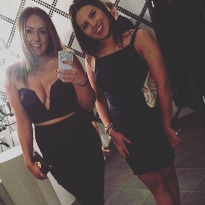 TianaNiccoli's profile picture. 