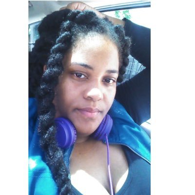 shamahford's profile picture. 