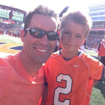 #Illini UI alum #VH #GnR #Cubbie Blue #Professional Engineer #Golfer......Living life in the fast lane with my family!