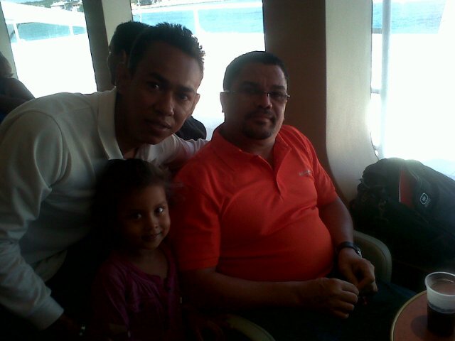 elburu2109's profile picture. Humilde, honesto, trabajador creo en dios jehova nuestro rey vivo y su hijo cristo Jesús