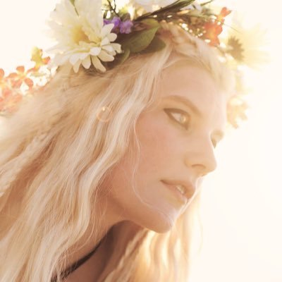 24 / Dutch / Shieldmaiden / Ásatrú / Tattoos