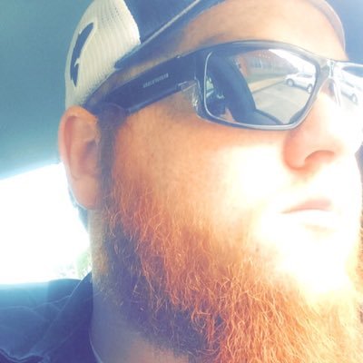 red_1738's profile picture. 