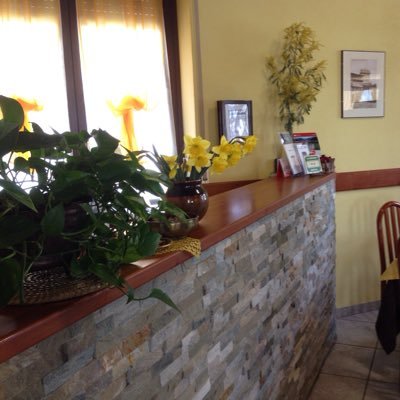 #bedandbreakfast a conduzione familiare. Amiamo accompagnarvi nel vostro #viaggio sul #berninaexpress e alla scoperta delle meraviglie di #Tirano.