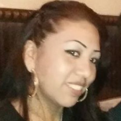 zorely_123's profile picture. 