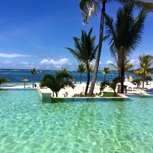 CherylsBodyshop's profile picture. Body Shop at Home Executive Manager building a team in Liverpool and surrounding areas,Join me! Business is booming! #crueltyfree #vegatarian  #powertothepeople