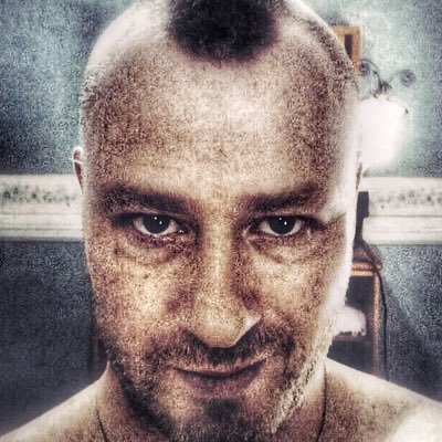 Crackers1967's profile picture. Photographer, Poet, Aussie, Cancer/Leo Cusper. What you see is what you get. :) VBS