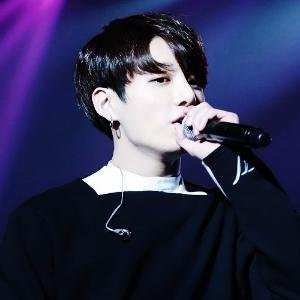 DexterousArmair's profile picture. ❝ ᴋɪᴅ, ʏᴏᴜ ᴋɴᴏᴡ ʏᴏᴜ ᴀʀᴇ ｇｏｌｄｅｎ. ❞ — ʙᴛs' ɢᴏʟᴅᴇɴ ᴍᴀᴋɴᴀᴇ ᴀɴᴅ #1 ᴠɪsᴜᴀʟ.