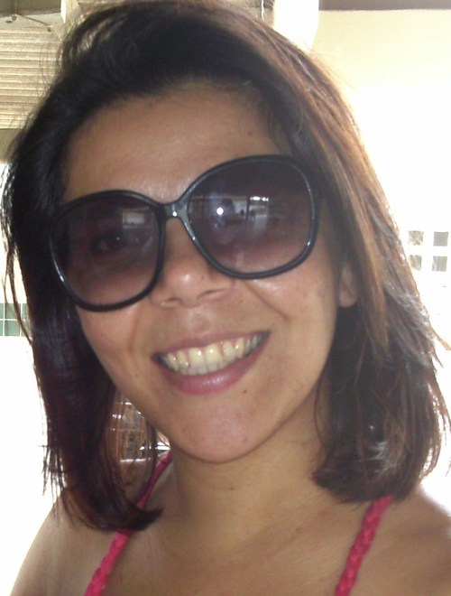 Estudante de Direito,apaixonada pela area da Educação, solteira, vou deixando a vida me levar
