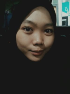 IwaniNasuha's profile picture. 17 yr's