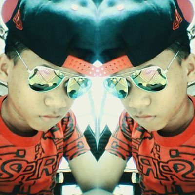 6ed6f13bfcdf4da's profile picture. 