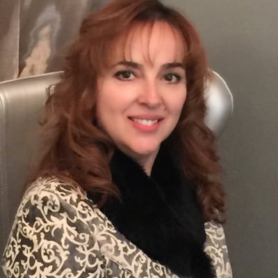 Zealous Multilingual Local Real Estate Expert at Fathom Realty 919-656-4525