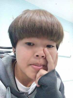 Toy112Tachan's profile picture. พื้นที่ทับซ้อน. 
เพ้อหนักมาก.